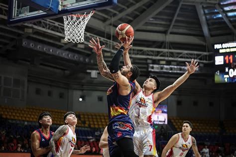 PBA: Rain or Shine dominates Phoenix, rolls to 4th win .